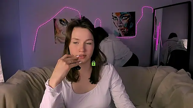 helli belli online show from February 6, 2026, 8:56 pm