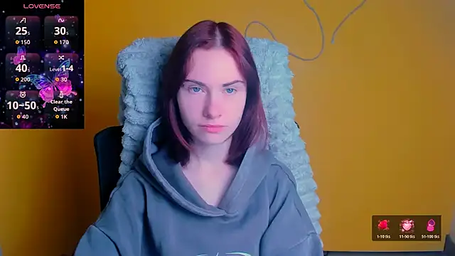 Fiona Night online show from April 15, 2026, 5:36 am