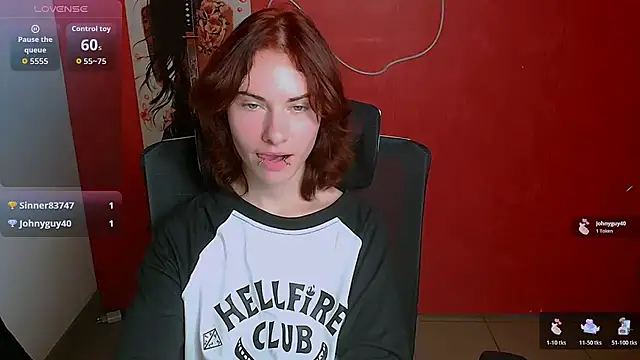 Snapshot of Fiona_Night chatting on July 27, 2026, 11:17 am Fiona Night online show from July 27, 2026, 11:17 am