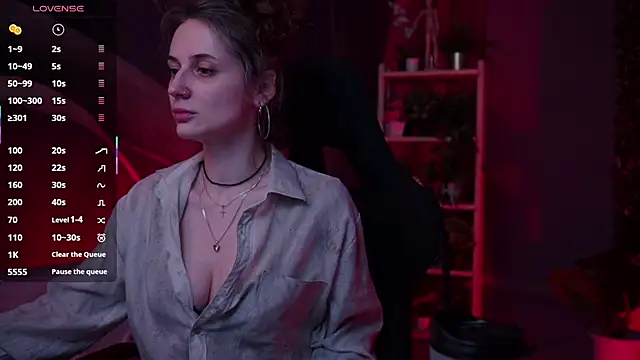 OliviaMcClean online show from November 23, 2025, 11:37 pm