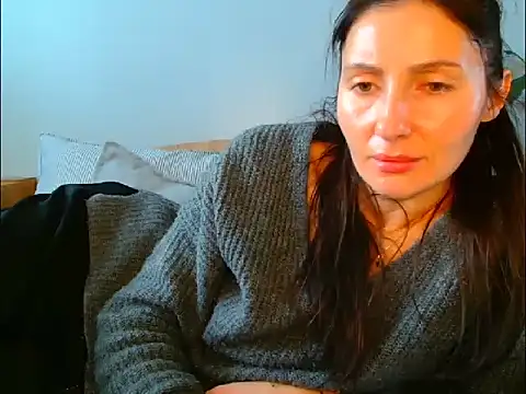 Irina9793 online show from February 9, 2026, 11:47 am