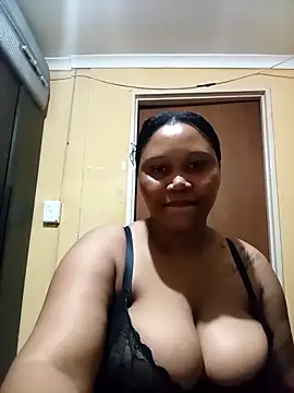 JuicyMilkyTizzy online show from April 2, 2026, 9:23 pm