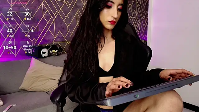 Tahara Romanov online show from December 20, 2025, 4:47 pm