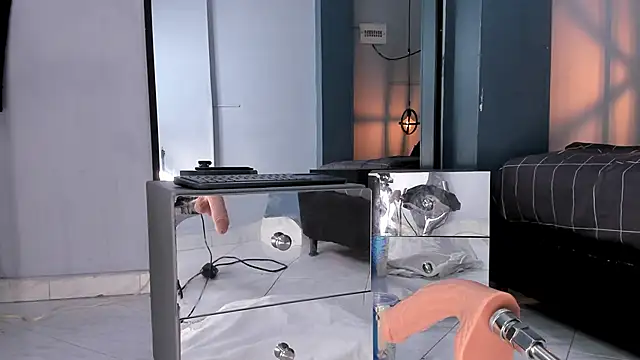 Melissa 23  online show from September 19, 2025, 11:33 am