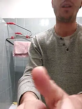 Cazzettostorto99 online show from March 4, 2026, 12:05 am