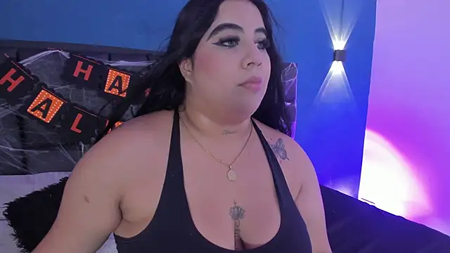 DANESKA HILLER online show from October 20, 2025, 7:25 pm