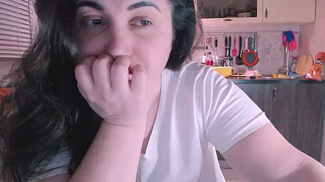 SoftLia online show from December 19, 2024, 7:07 pm