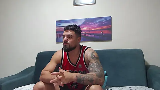 Tiberius hunk online show from October 19, 2025, 7:53 am