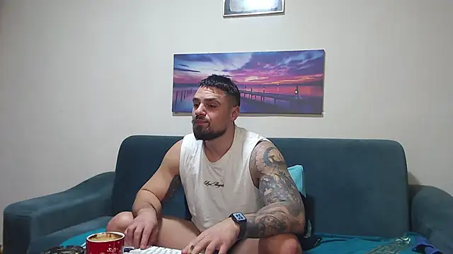 Tiberius hunk online show from January 14, 2026, 5:24 am