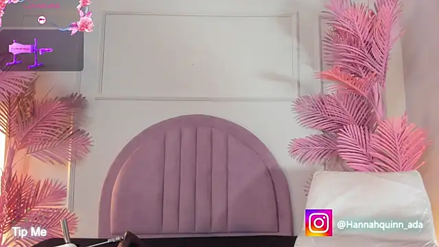 Hanaahquinn online show from April 10, 2026, 11:48 am