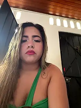 lunaxxx 69 online show from January 13, 2026, 8:47 pm