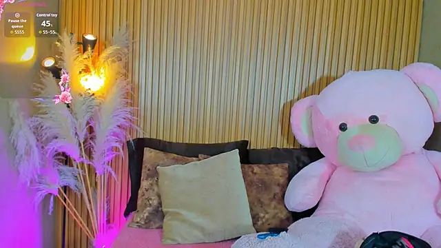 AlexiaAbbey online show from March 25, 2026, 7:09 pm