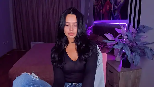 DanaSincere online show from March 4, 2025, 6:47 am