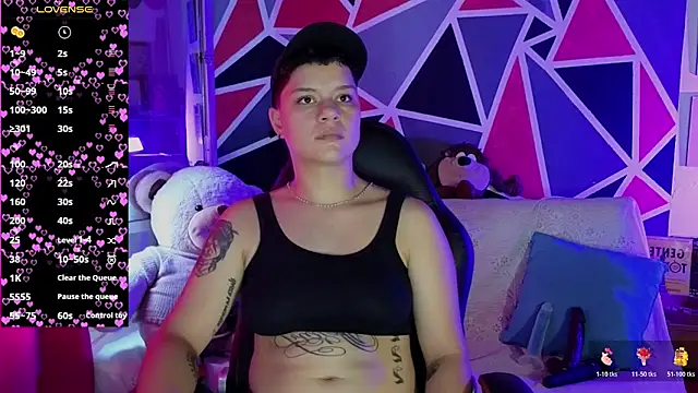 demimoore222 online show from April 10, 2026, 3:50 pm