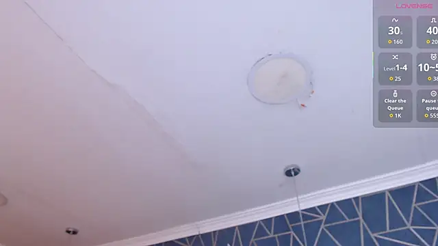 LiliJensen online show from October 3, 2025, 6:05 pm