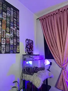 CRAZY-BOY99 online show from February 15, 2026, 7:51 am