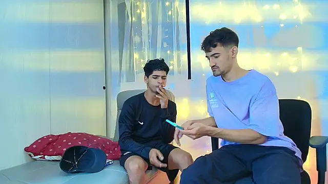 Miguel bigcock online show from December 15, 2025, 11:09 pm