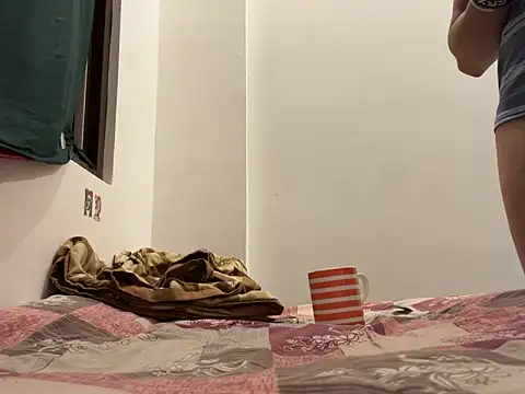 Renegadefromhellxx online show from March 22, 2025, 5:09 pm