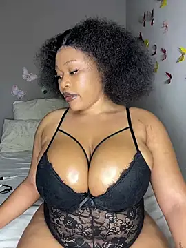 Snapshot of CuteSexyBoobz chatting on May 12, 2026, 8:39 pm CuteSexyBoobz online show from May 12, 2026, 8:39 pm