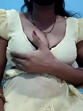 Sexyradha  online show from February 20, 2026, 6:08 pm