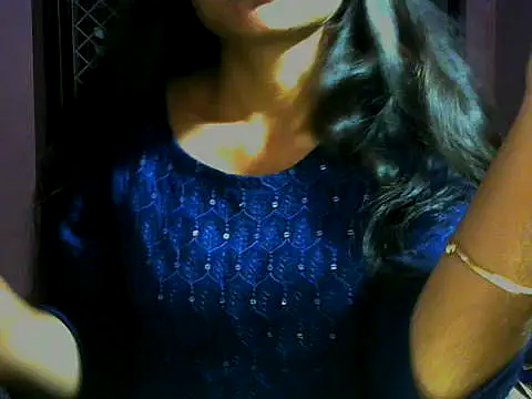 mayra89 online show from November 8, 2025, 2:39 pm