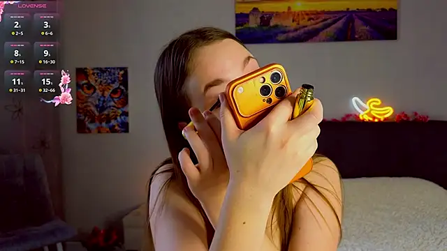 JaneVibes online show from April 3, 2026, 8:01 am