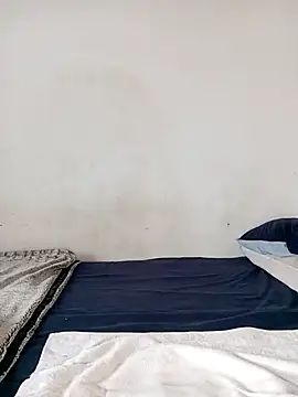 Snapshot of Missvixen81 chatting on December 18, 2025, 9:04 am Missvixen81 online show from December 18, 2025, 9:04 am