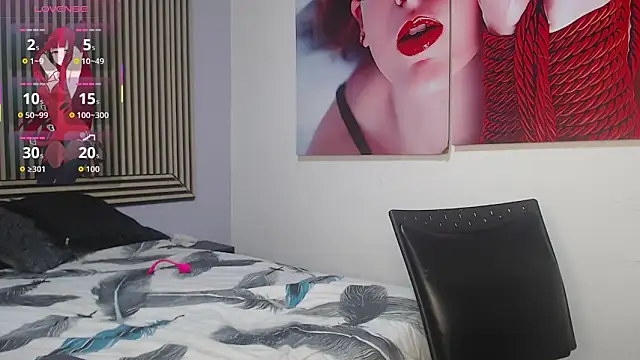 LorenaJoness online show from November 14, 2025, 1:43 pm