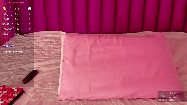 playfulcurvy online show from September 13, 2025, 7:57 pm