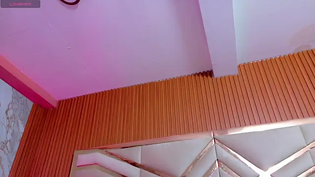 playfulcurvy online show from October 6, 2025, 7:44 pm