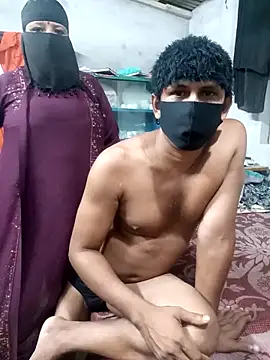 Pakhi Couple 69 online show from September 13, 2025, 5:02 pm