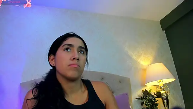 Snapshot of Mia_Montess chatting on June 6, 2026, 5:39 pm Mia Montess online show from June 6, 2026, 5:39 pm