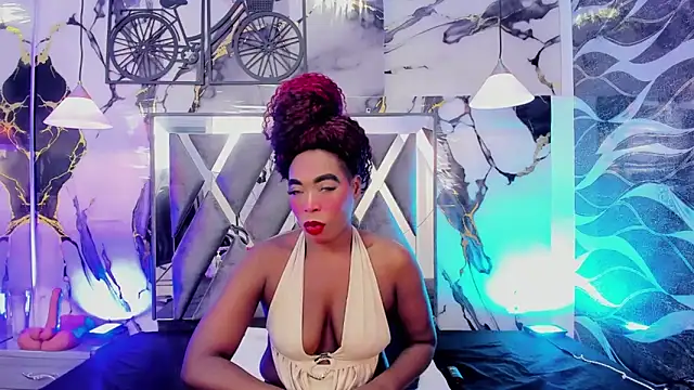 CandyMartinez  online show from May 29, 2026, 8:29 pm