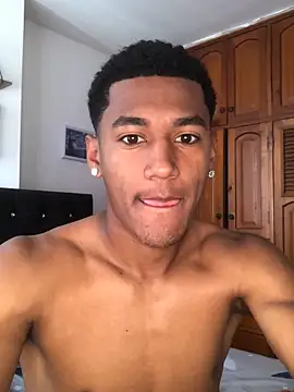 LexiAndDeker online show from November 11, 2025, 6:08 pm