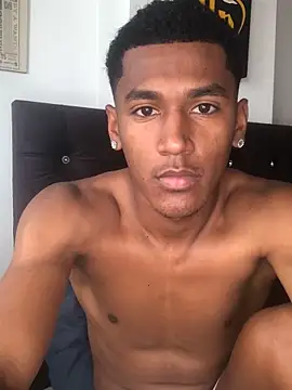 LexiAndDeker online show from November 12, 2025, 5:57 pm