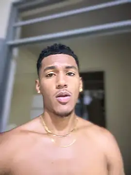 LexiAndDeker online show from April 27, 2026, 6:00 am