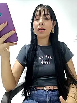 Candy-Body online show from March 15, 2025, 8:21 pm