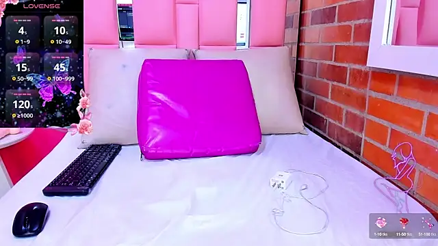 malu hot69 online show from March 22, 2025, 11:42 am