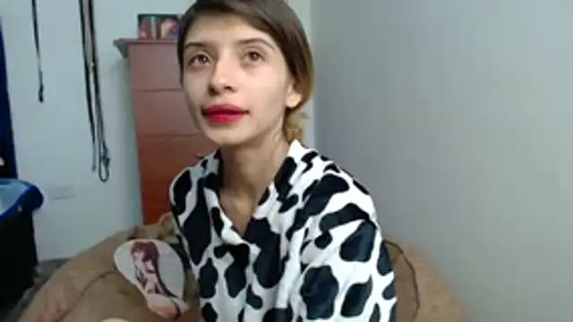 KratosAfroditacs online show from April 21, 2026, 2:51 am