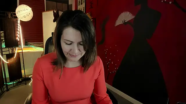 NicoleHitman online show from March 7, 2025, 9:29 am