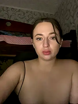 AlisaQSky online show from October 17, 2025, 8:44 pm