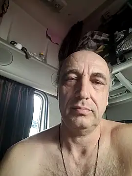 aleksis1313 online show from March 9, 2025, 11:47 am