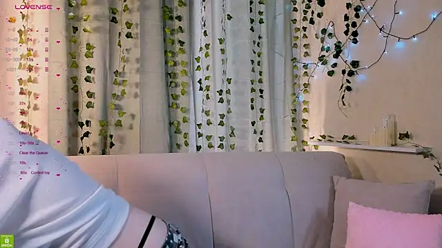 Ashley Nicks online show from April 3, 2026, 2:09 am