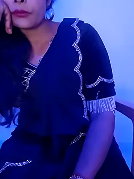 Snapshot of Ronak_kaur chatting on March 8, 2025, 10:32 am Ronak kaur online show from March 8, 2025, 10:32 am