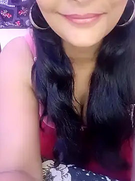 Snapshot of Ronak_kaur chatting on March 18, 2025, 2:26 pm Ronak kaur online show from March 18, 2025, 2:26 pm