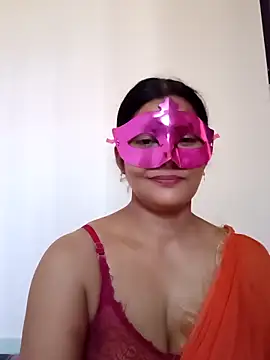 Snapshot of Ronak_kaur chatting on October 10, 2025, 5:28 am Ronak kaur online show from October 10, 2025, 5:28 am