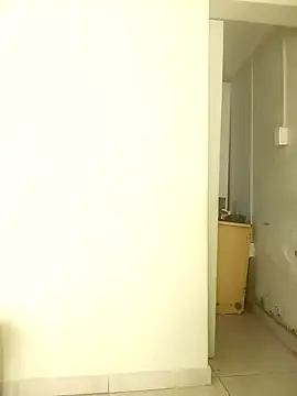 Latte1204 online show from November 20, 2025, 1:22 pm