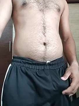 Snapshot of RightFielder chatting on June 3, 2026, 9:56 am RightFielder online show from June 3, 2026, 9:56 am