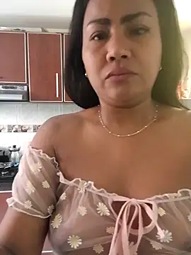 Ariana Rodriguez online show from September 15, 2025, 3:01 pm