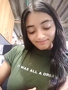 Valen Person online show from September 19, 2025, 4:18 pm